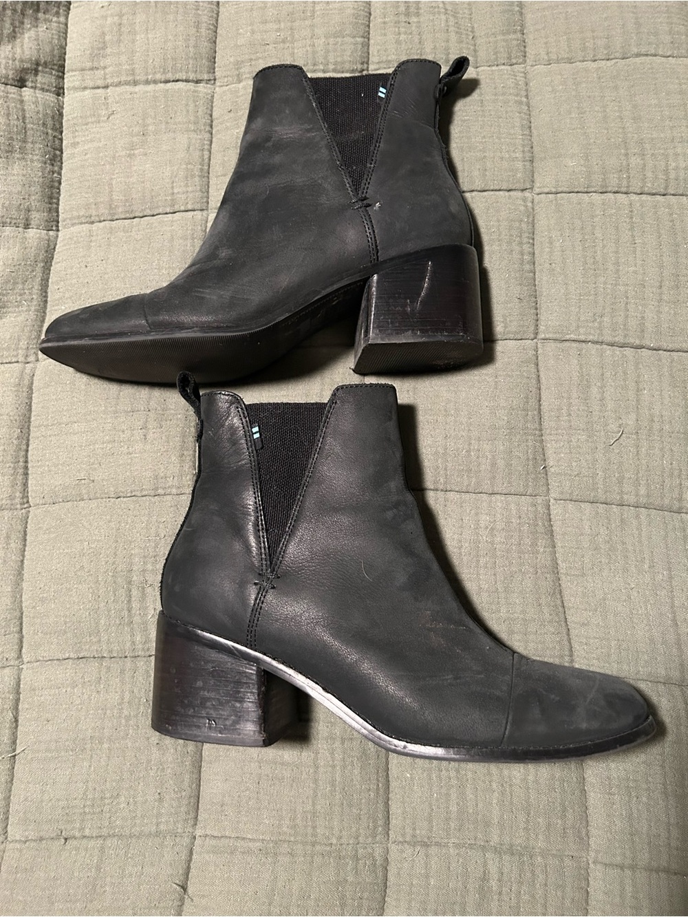 TOMS Classic Black Leather Women's Ankle Boots - Chelsea Heel